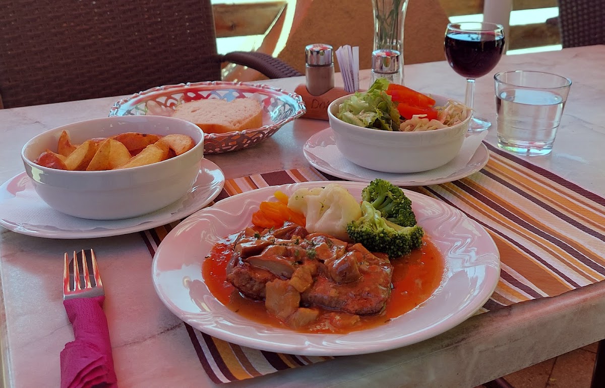 Miklavčič Janez S.p.- Gostilna Miklavčič Photos 2